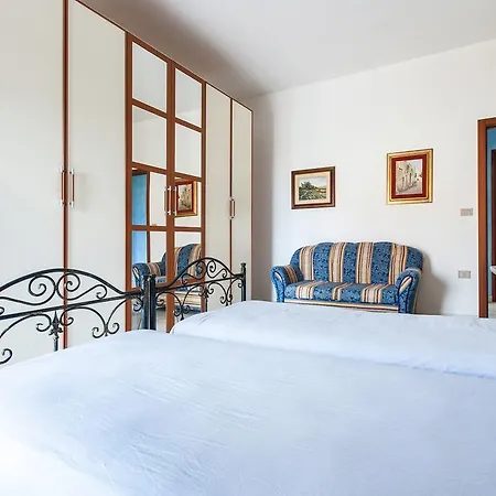 Corso Italia Apartment